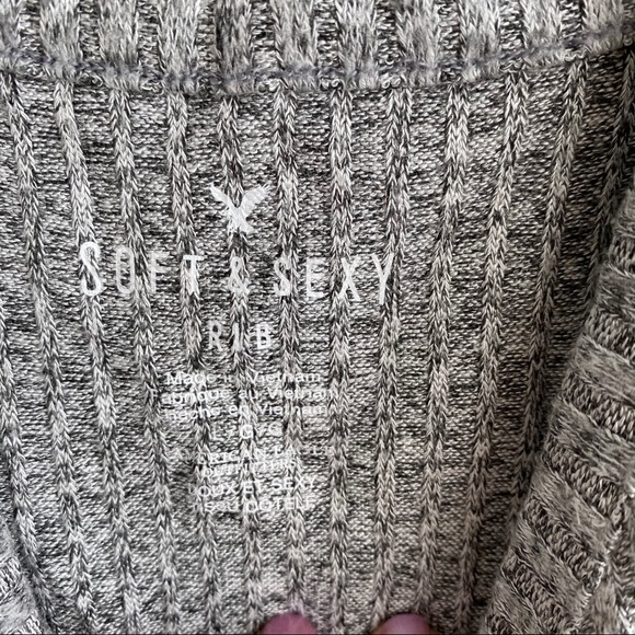 AE Ribbed Knit Cropped Tank Top - Picture 8 of 8